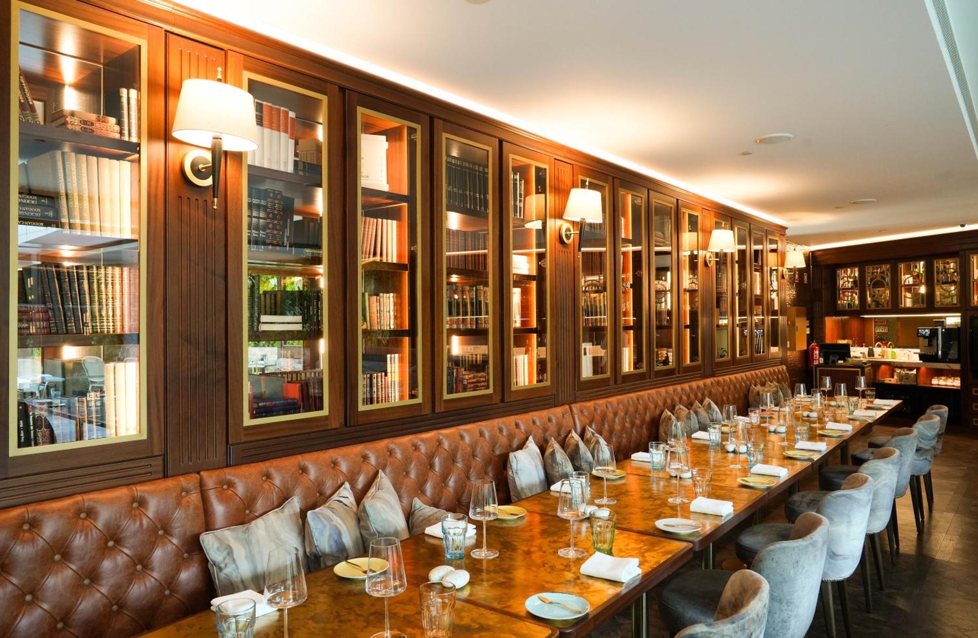 Wine & Books Lisboa Hotel Εξωτερικό φωτογραφία Interior of the restaurant
