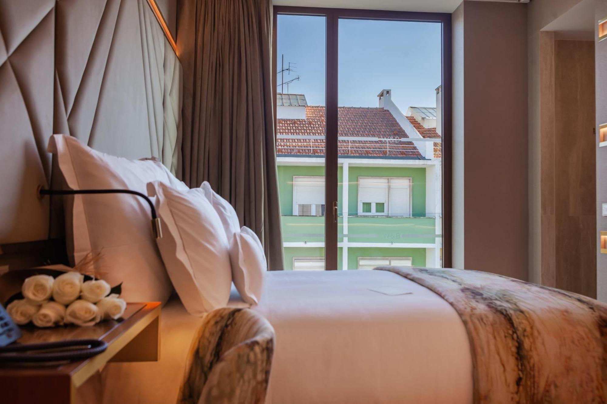 Wine & Books Lisboa Hotel Εξωτερικό φωτογραφία Deluxe room